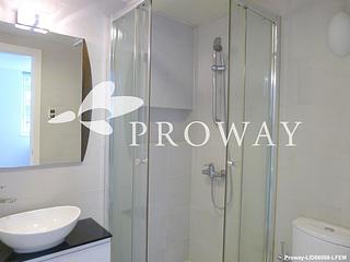 Causeway Bay - Hoi Deen Court 11