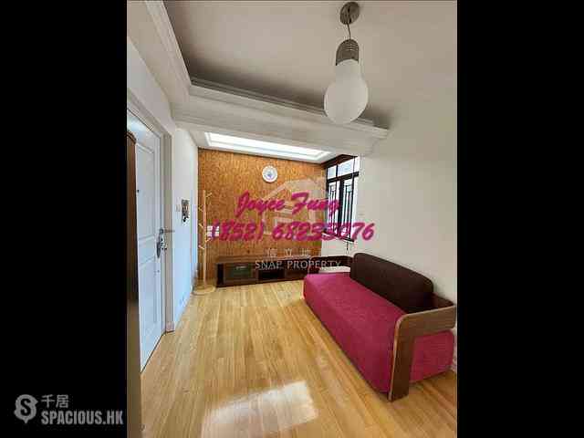 Sai Ying Pun - Golden Phoenix Court 01