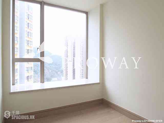 Kennedy Town - Cadogan 08