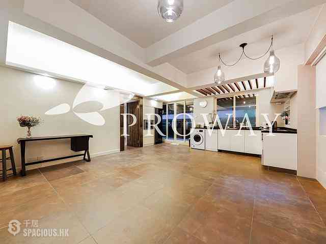 Causeway Bay - Kingston Building 01