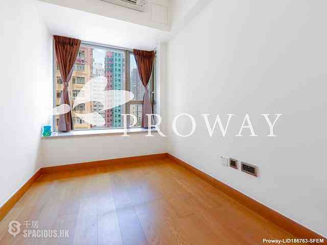 Sai Ying Pun - The Nova 08