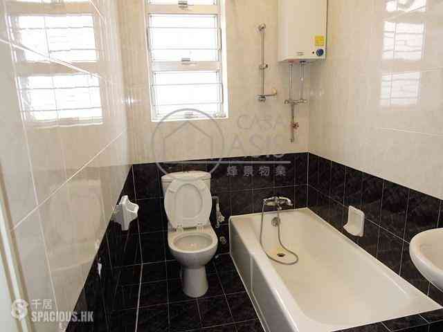 Chung Hom Kok - 8-14, Cape Road 05