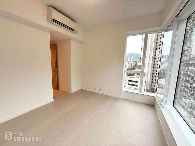Wan Chai - 33 Kennedy Road 02