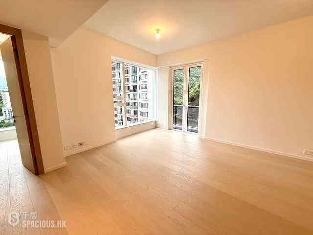 Wan Chai - 33 Kennedy Road 04