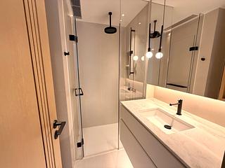 Wan Chai - 33 Kennedy Road 05