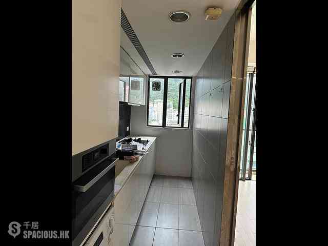 Wan Chai - The Oakhill 07
