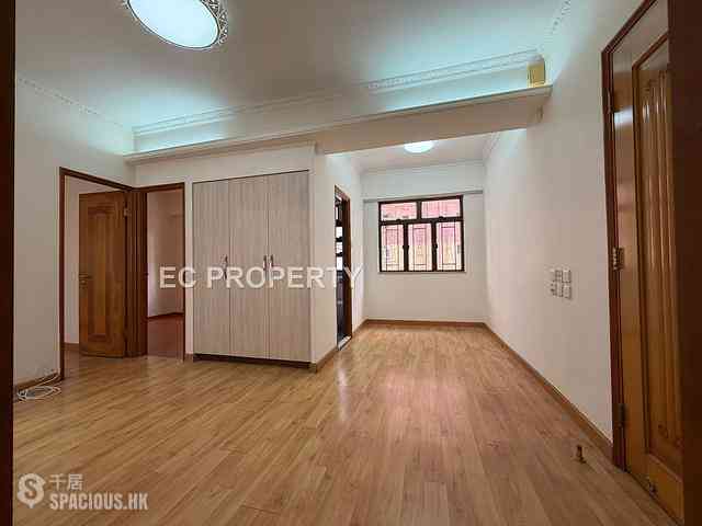 Sai Ying Pun - Wealth Building 01