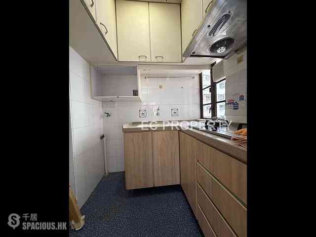 Sai Ying Pun - Wealth Building 02