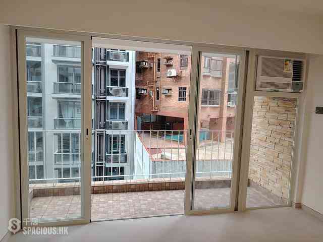 Wan Chai - Phoenix Court 02