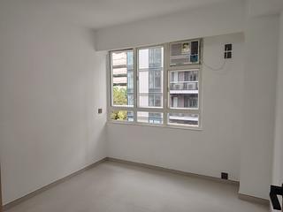 Wan Chai - Phoenix Court 07