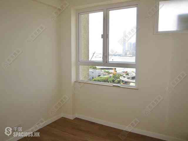 Causeway Bay - Elizabeth House Block A 10