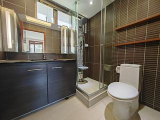 Sai Kung - Robina 16