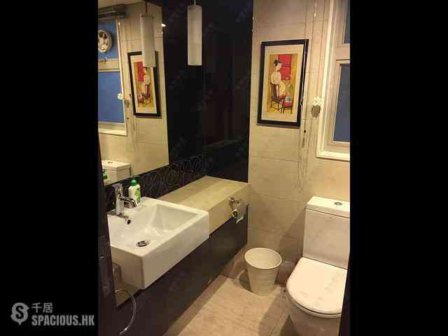 Sai Ying Pun - Centre Place 11