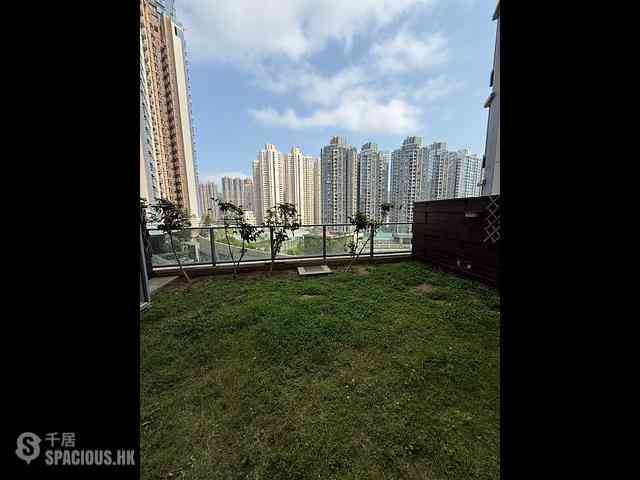 Tseung Kwan O - The Wings The Wings Block 2 01