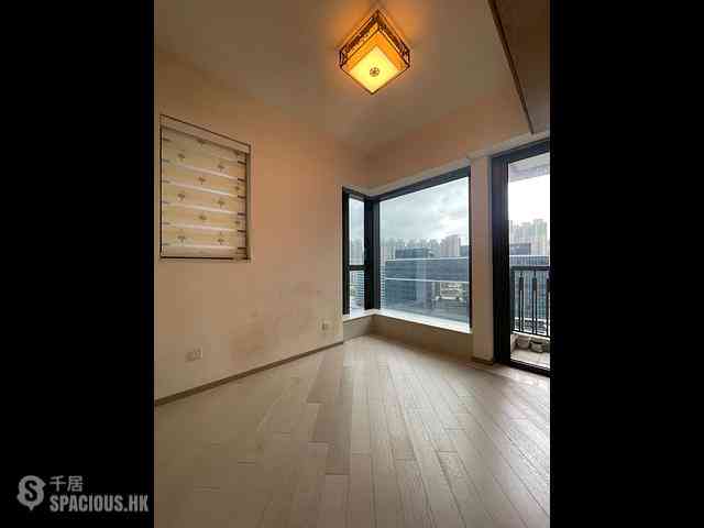Tseung Kwan O - The Wings IIIA 10