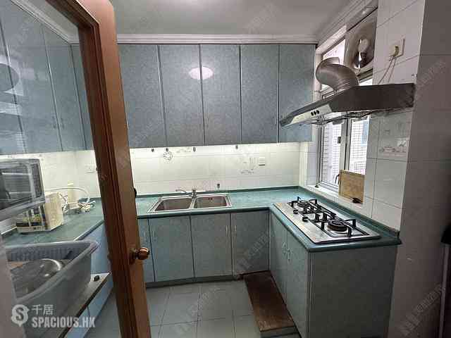 Fortress Hill - Harbour Heights Block 2 (Sung Fung Court) 02