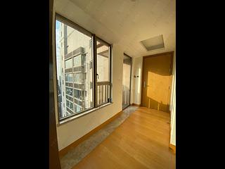 Sai Ying Pun - The Nova 06
