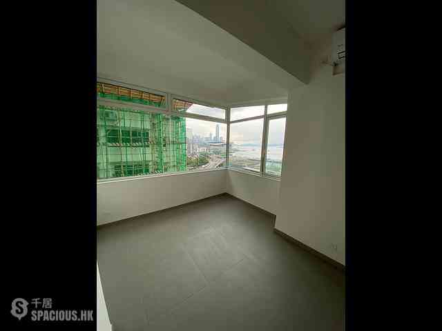 Causeway Bay - Hoi Deen Court 10