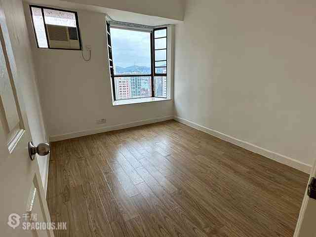Mid Levels West - Dragonview Court 04
