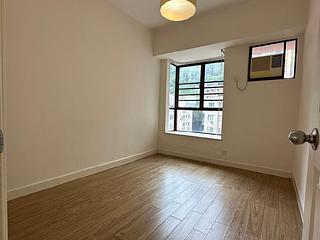 Mid Levels West - Dragonview Court 07