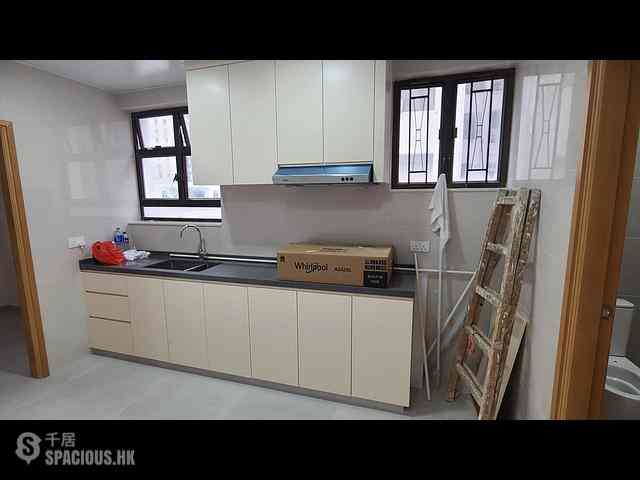 Quarry Bay - Elegance House 06
