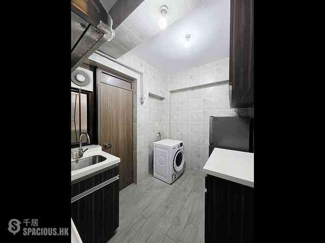 Causeway Bay - Vienna Mansion 03