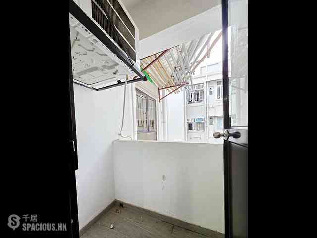 Causeway Bay - Vienna Mansion 04