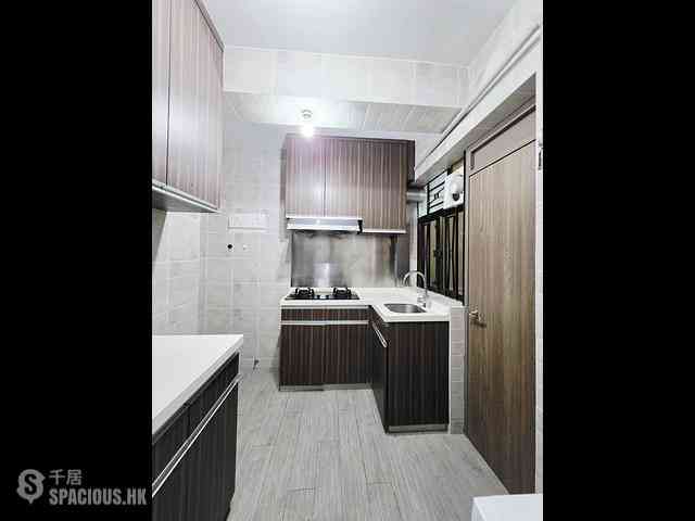 Causeway Bay - Vienna Mansion 07