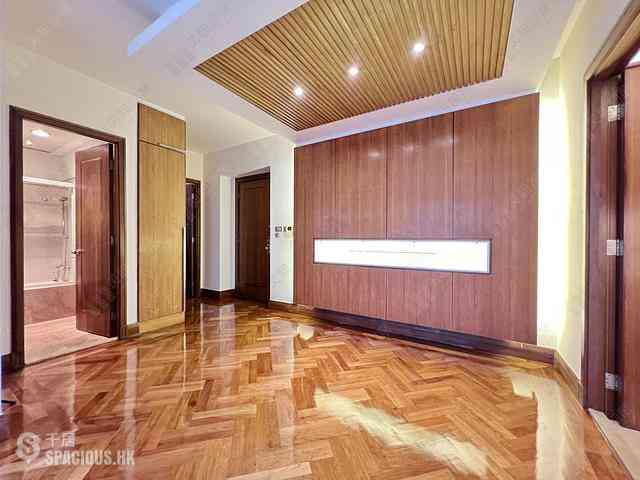 Wan Chai - Star Crest Block 2 03