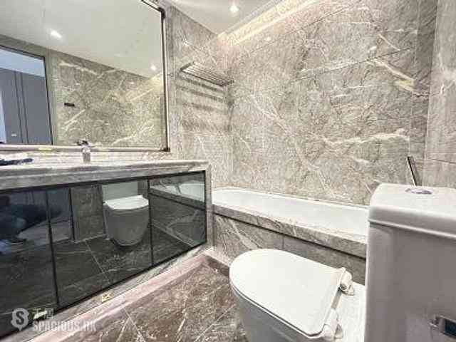 Wong Chuk Hang - The Southside Phase 3B Blue Coast Tower 1B 07