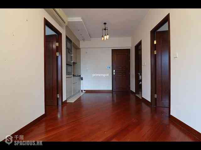 Wan Chai - The Avenue Phase 1 05
