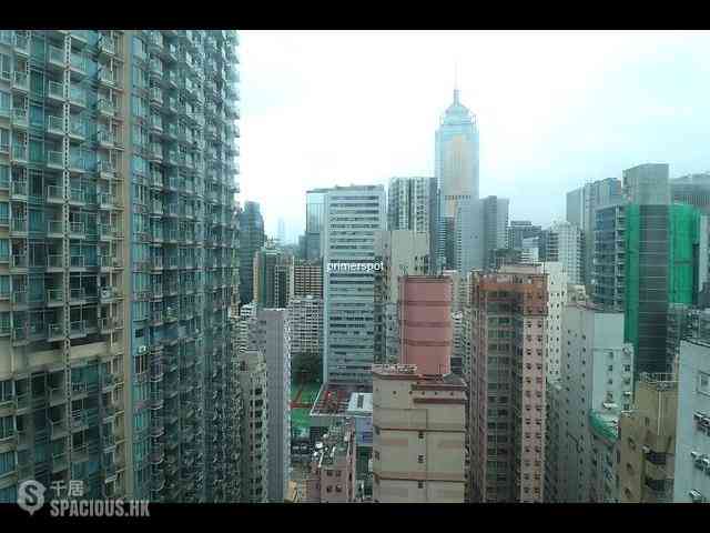 Wan Chai - The Avenue Phase 1 09