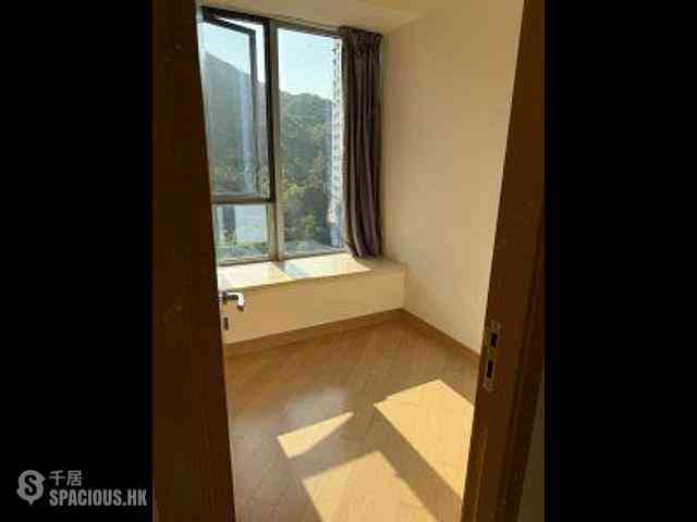Ap Lei Chau - Larvotto 20