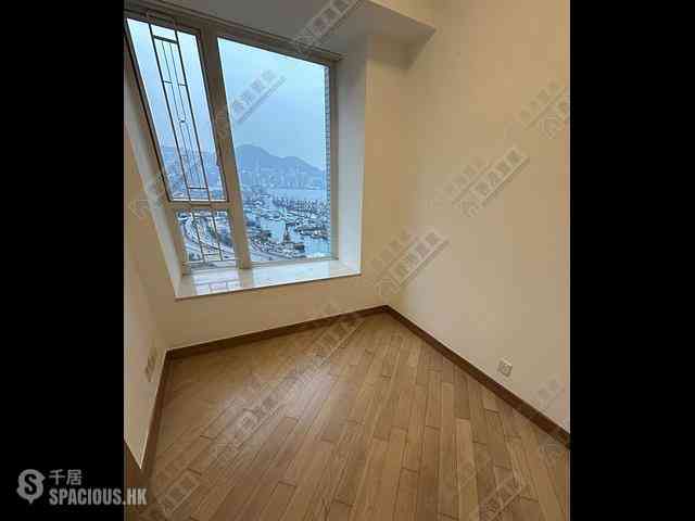 Tai Kok Tsui - The Long Beach Tower 2 01