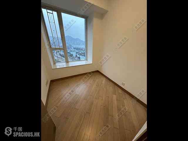 Tai Kok Tsui - The Long Beach Tower 2 05