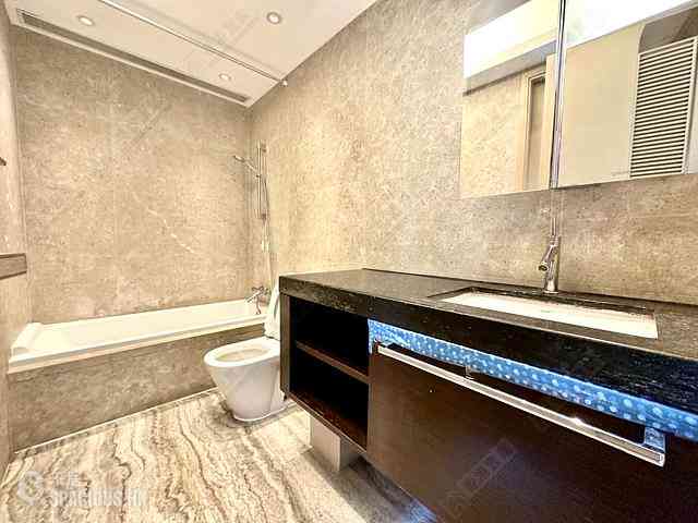Wong Chuk Hang - Marinella 10