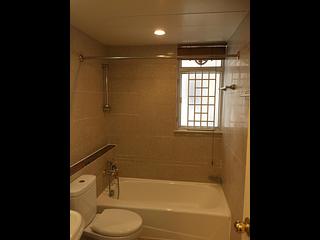 Hung Hom - Laguna Verde Phase 4 Laguna Grande Block 16 12