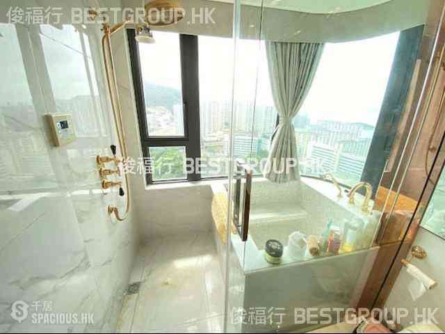 Wong Chuk Hang - Marinella 11