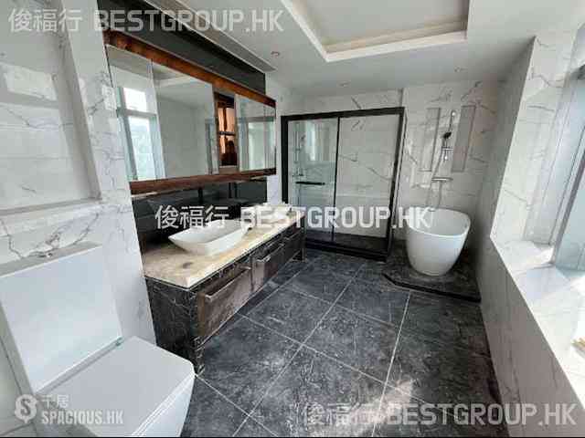 Wong Chuk Hang - Marinella 13
