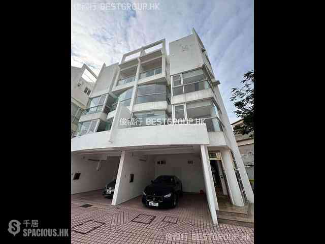 Repulse Bay - Wilhelmina 01
