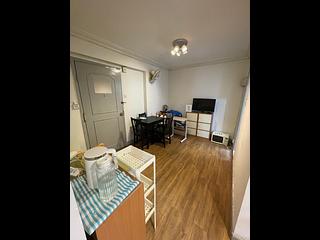 Sai Ying Pun - Fook Moon Building 02