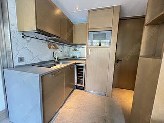 Shek Tong Tsui - Eight South Lane 03