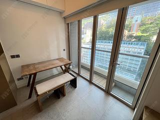 Shek Tong Tsui - Eight South Lane 06