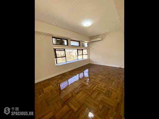 Happy Valley - Ventris Place 06