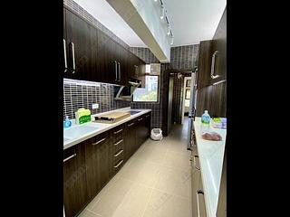 Happy Valley - Ventris Place 10