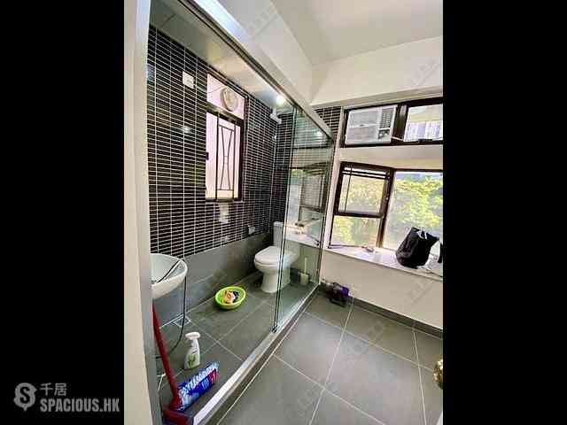 Happy Valley - Ventris Place 14