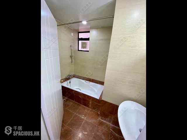 Happy Valley - Ventris Place 15