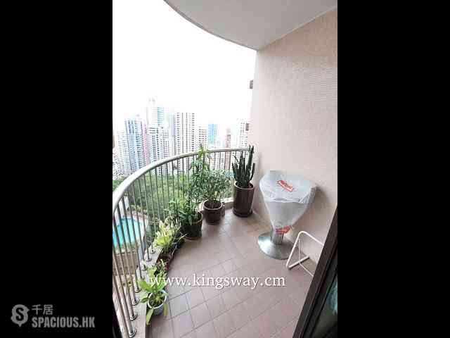 Mid Levels West - Dragonview Court 03