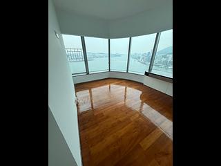 Whampoa Garden - Harbourfront Landmark Tower 1 02