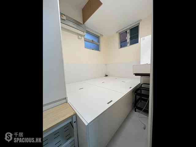 Wan Chai - Everwin Mansion 02